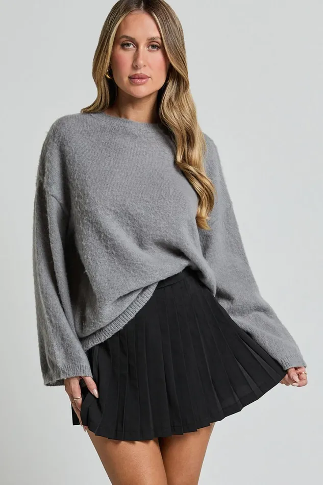 Alfie Jumper 8211 Crew Neck Relaxed Fluffy Knit Jumper In Grey Women Showpo Knitwear