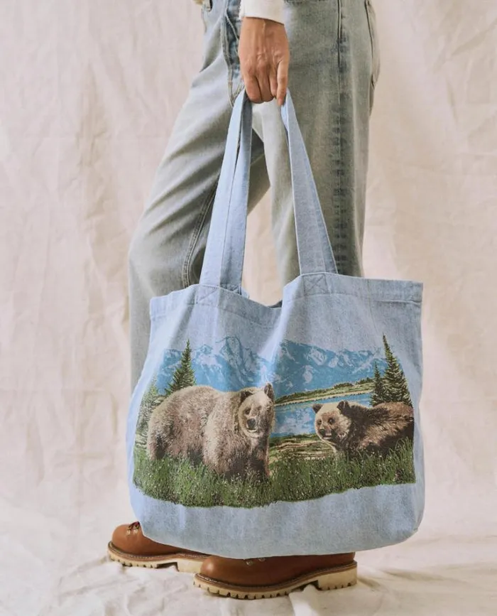 Bags Women039s The Great The Tote Light Indigo With Bear Graphic
