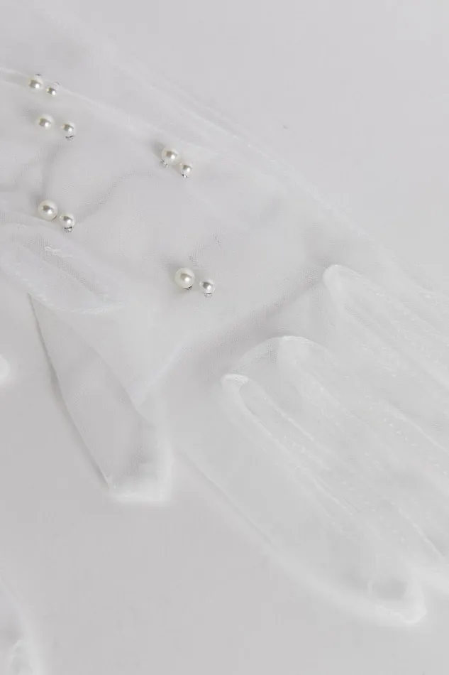 Ceceilla Pearl Gloves In White Women Showpo Scarves and Gloves