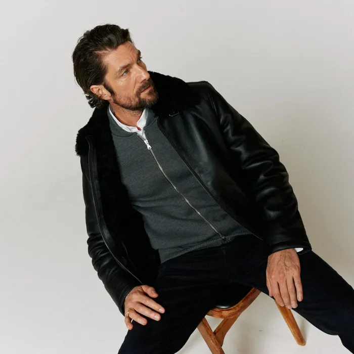Coats and Jackets Men Oliver Sweeney Follakilla Black Coats and Jackets Men Oliver Sweeney Follakilla Black