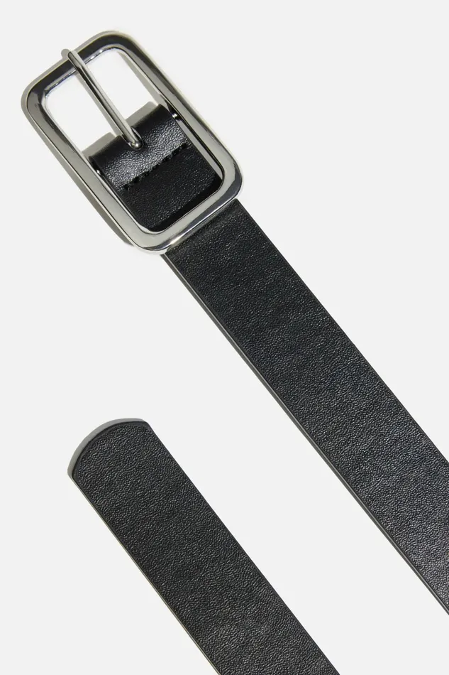 Dynamite Belts Women Skinny Round Square Buckle Belt Black