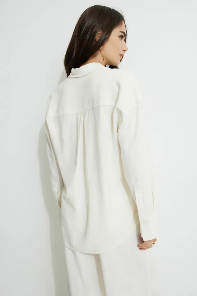 Dynamite Tops Women Linen Oversized Shirt Beige