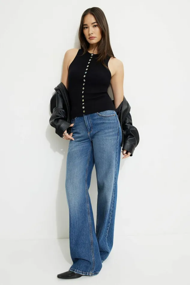 Dynamite Tops Women Ribbed Pearl Button Vest Black