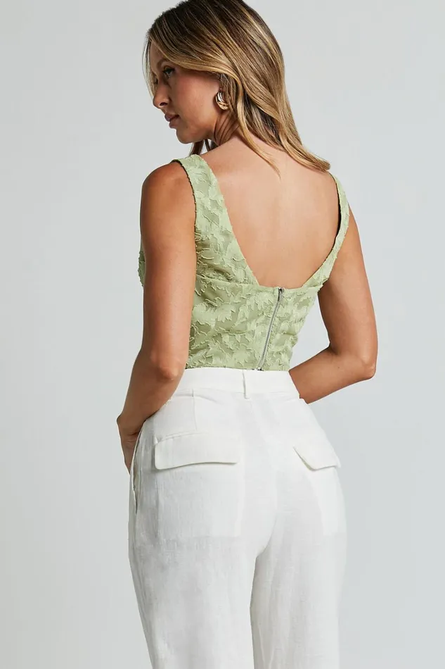 Haylee Top 8211 Plunge Sweetheart Neck Jacquard Corset Top In Sage Floral Women Showpo Tops