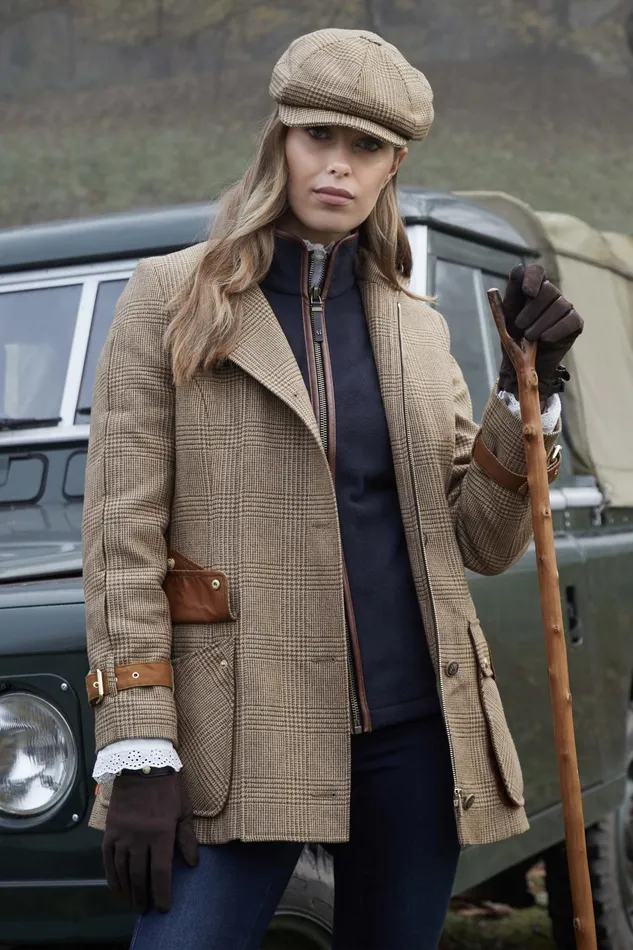 Holland Cooper Coats Women Balmoral Field Coat Tawny