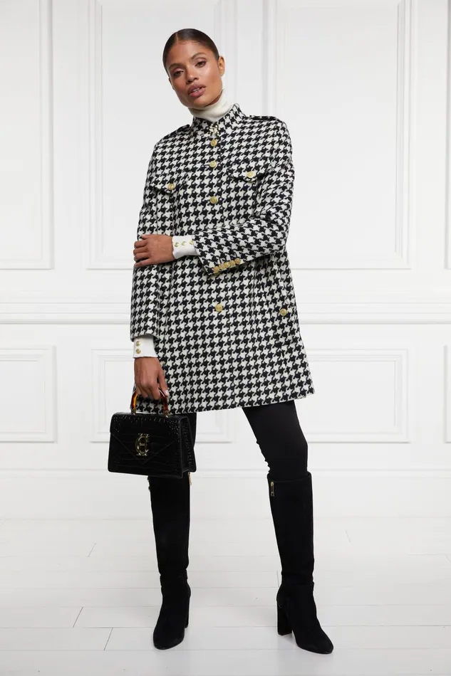 Holland Cooper Tailoring Women Highbury Cape Coat Large Scale Houndstooth