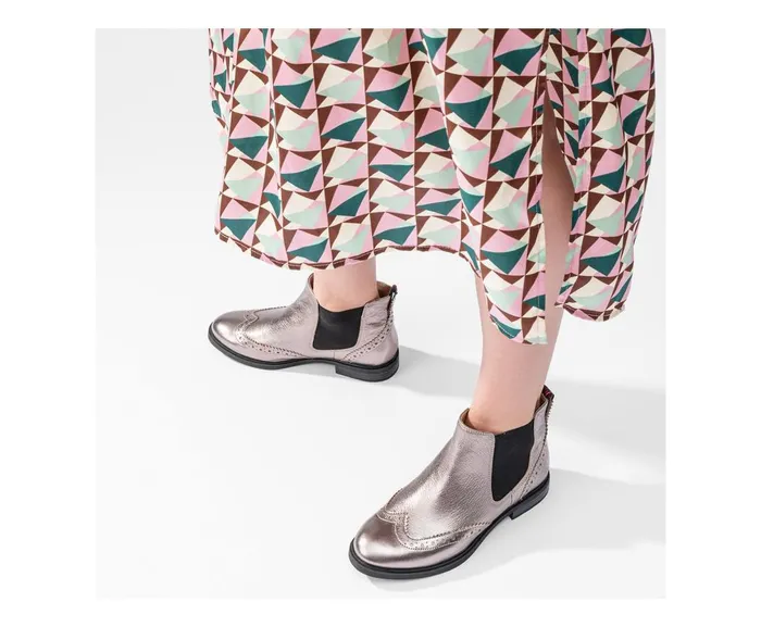 Hush Puppies Boots Women Bailey Chelsea Boot Dachshund Leather Hush Puppies Boots Women Bailey Chelsea Boot Dachshund Leather