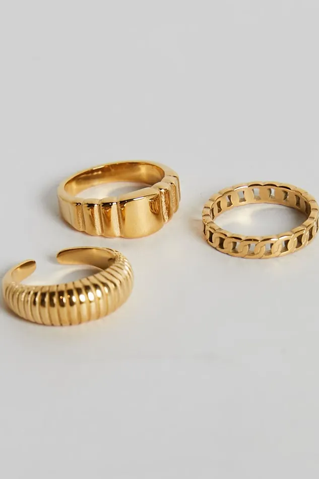 Jacintha Rings 8211 3 Pack Ring Set In Gold Women Showpo Rings