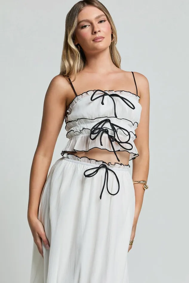 Jaden Top 8211 Gathered Contrast Tie Detail Top In Cream Women Showpo Tops