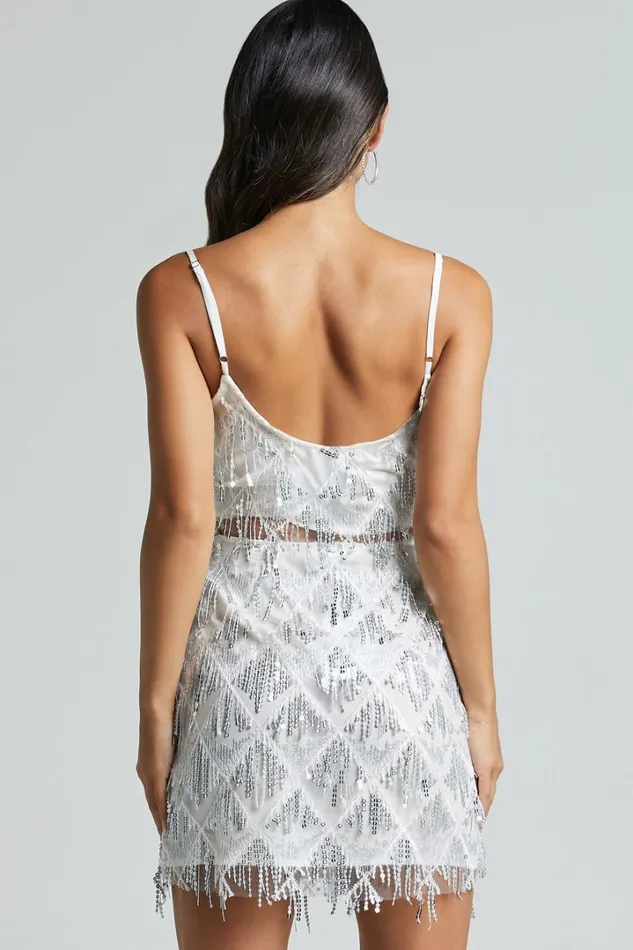Khrizza Mini Skirt 8211 Sequin Diamond Mesh Skirt In WhiteSilver Women Showpo Skirts