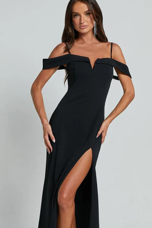 Lulette Maxi Dress 8211 Plunge V Off The Shoulder Sleeve Detail Maxi In Black Women Showpo Dresses