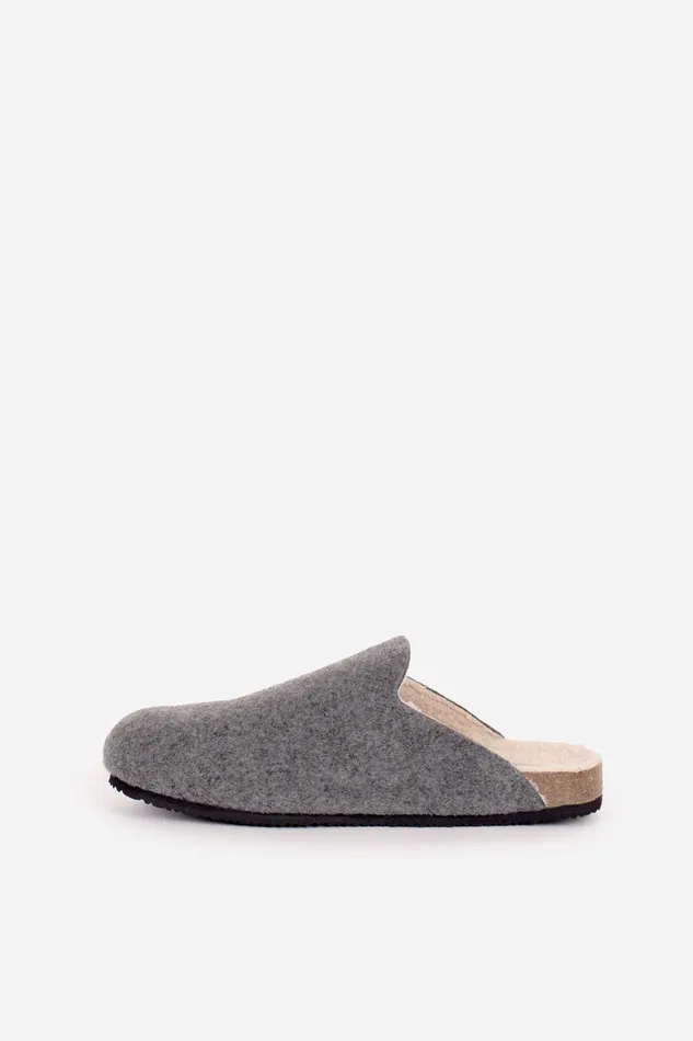 Men Brakeburn Slippers and Sandals Grey Felt Classic Slipper