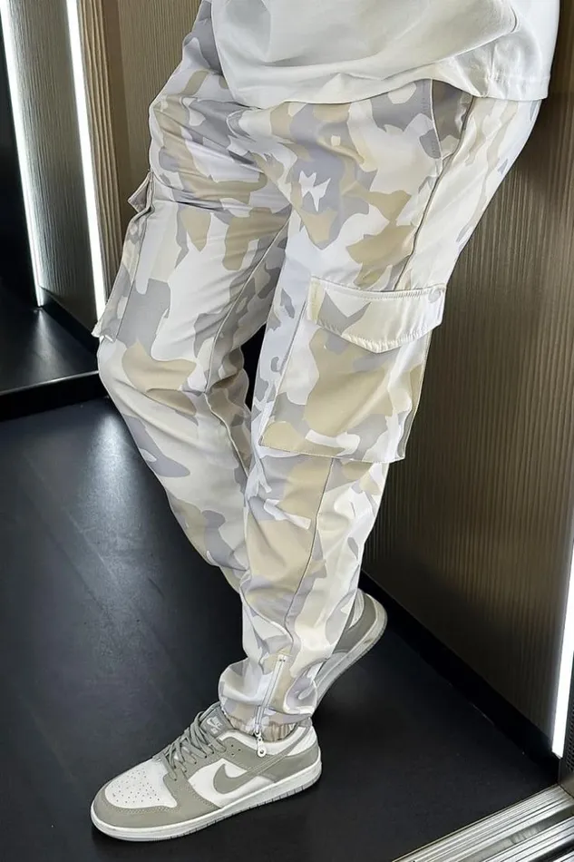 Men Pantalon De Jogging Fluide Cargo Camouflage Beige Beige Brentiny Paris Pants