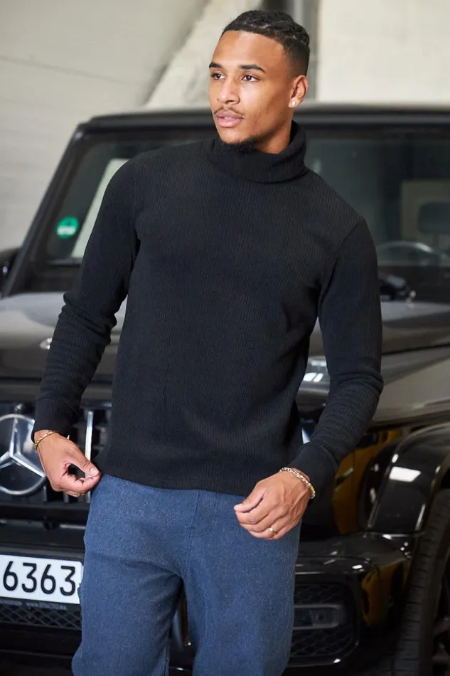 Men Pull Noir Col Roul En Velours Ctel Black Brentiny Paris Sweatshirts and Pullovers Men Pull Noir Col Roul En Velours Ctel Black Brentiny Paris Sweatshirts and Pullovers