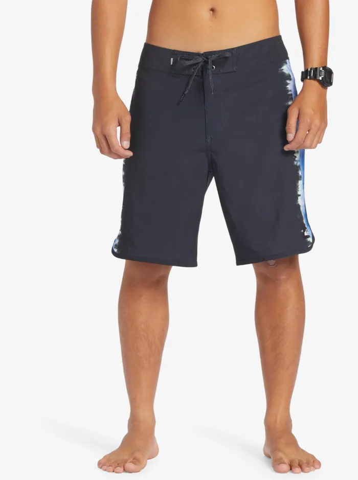 Men Quiksilver Boardshorts SurfSilk Scallop 19034 Boardshorts Black Men Quiksilver Boardshorts SurfSilk Scallop 19034 Boardshorts Black