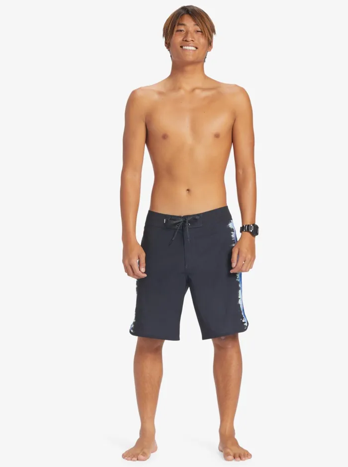 Men Quiksilver Boardshorts SurfSilk Scallop 19034 Boardshorts Black Men Quiksilver Boardshorts SurfSilk Scallop 19034 Boardshorts Black