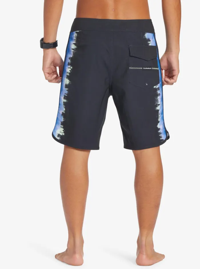 Men Quiksilver Boardshorts SurfSilk Scallop 19034 Boardshorts Black Men Quiksilver Boardshorts SurfSilk Scallop 19034 Boardshorts Black