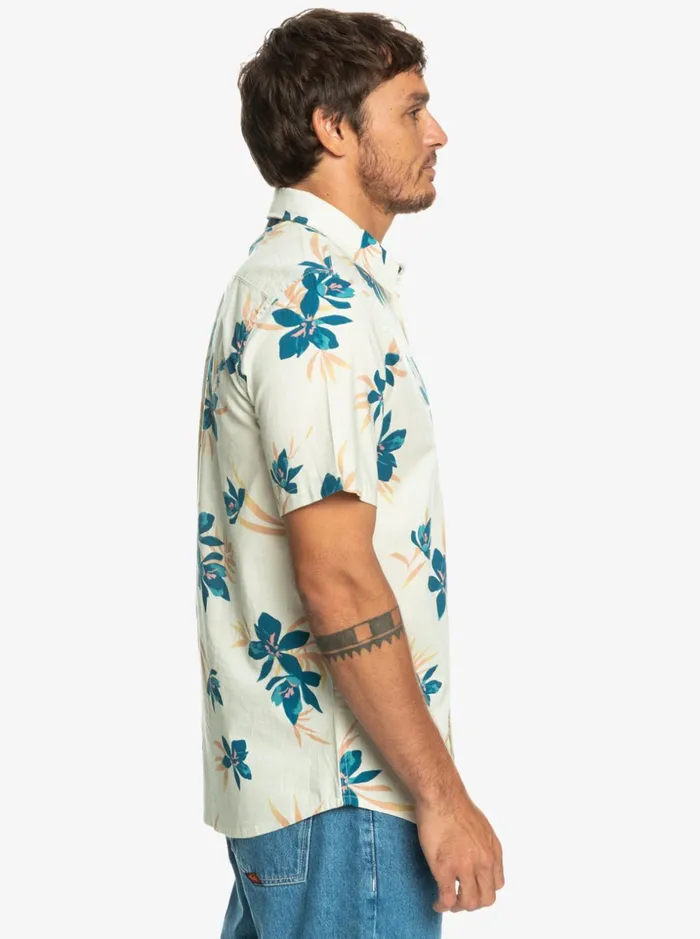 Men Quiksilver Shirts and Polos Holidazed Short Sleeve Shirt Birch Holidazed Men Quiksilver Shirts and Polos Holidazed Short Sleeve Shirt Birch Holidazed