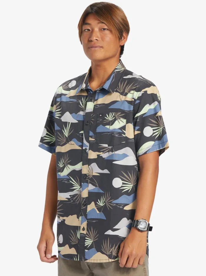 Men Quiksilver Shirts and Polos Slow Dazed Short Sleeve Shirt Tarmac Slow Daze Ss Men Quiksilver Shirts and Polos Slow Dazed Short Sleeve Shirt Tarmac Slow Daze Ss