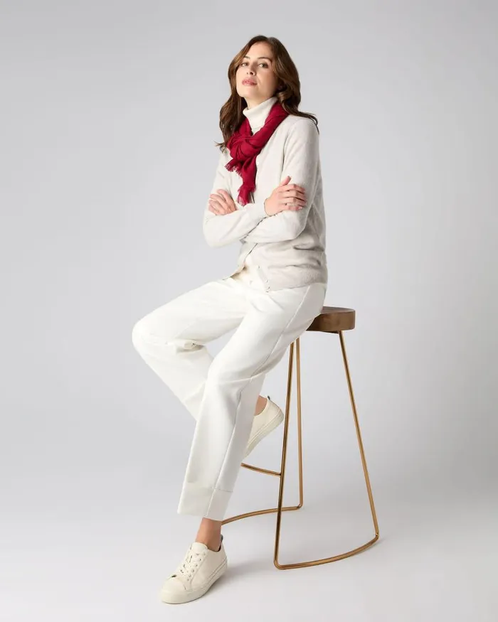 NPeal Cardigans Women Olivia Round Neck Cashmere Cardigan Pebble Grey