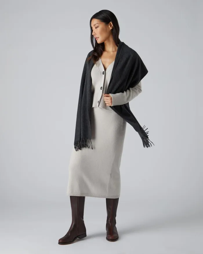 NPeal Cashmere Scarves WomenMen Unisex Large Woven Cashmere Scarf Dark Charcoal Grey