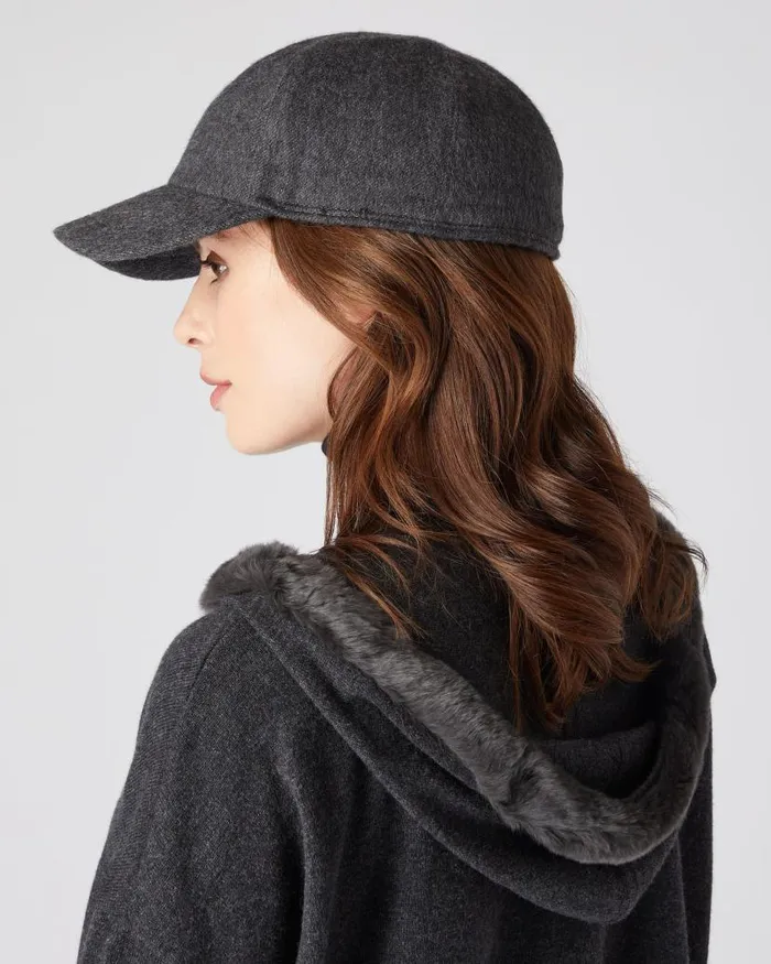NPeal Hats WomenMen Unisex Cashmere Cap Dark Grey