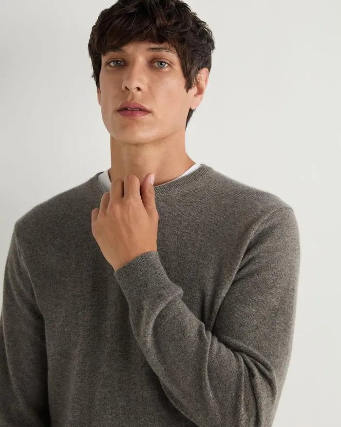 NPeal Jumpers Men Oxford Round Neck Cashmere Jumper Wood Smoke Brown