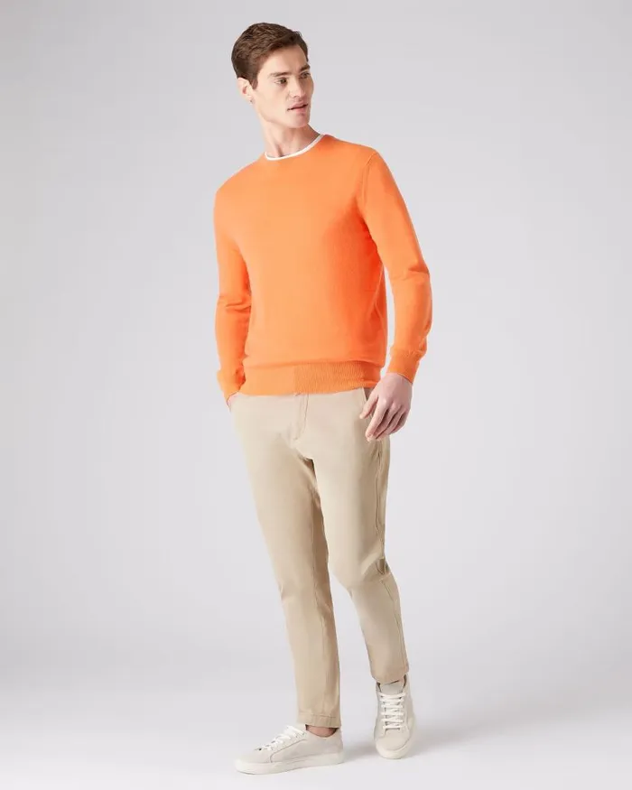 NPeal Jumpers Men The Oxford Round Neck Cashmere Jumper Papaya Orange