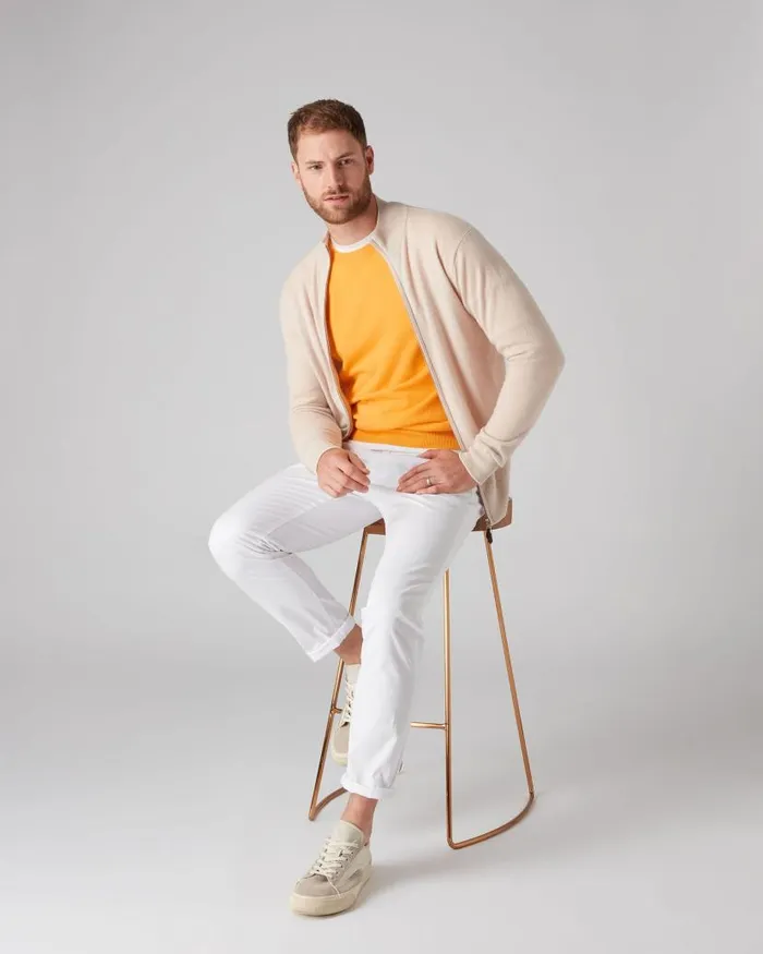 NPeal Jumpers Men The Oxford Round Neck Cashmere Jumper Satsuma Orange