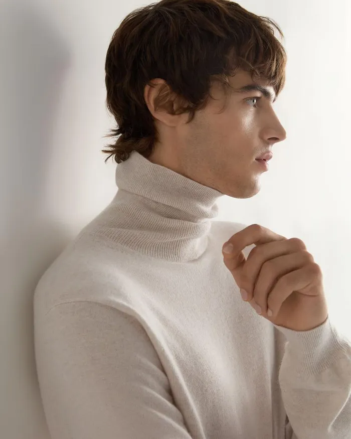 NPeal Jumpers Men Trafalgar Roll Neck Cashmere Jumper Frost White