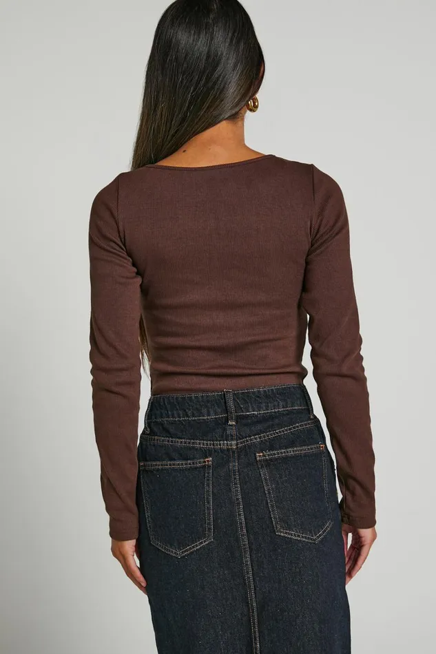 Remi Top 8211 Long Sleeve Asymmetric Cut Out Top In Brown Women Showpo Tops
