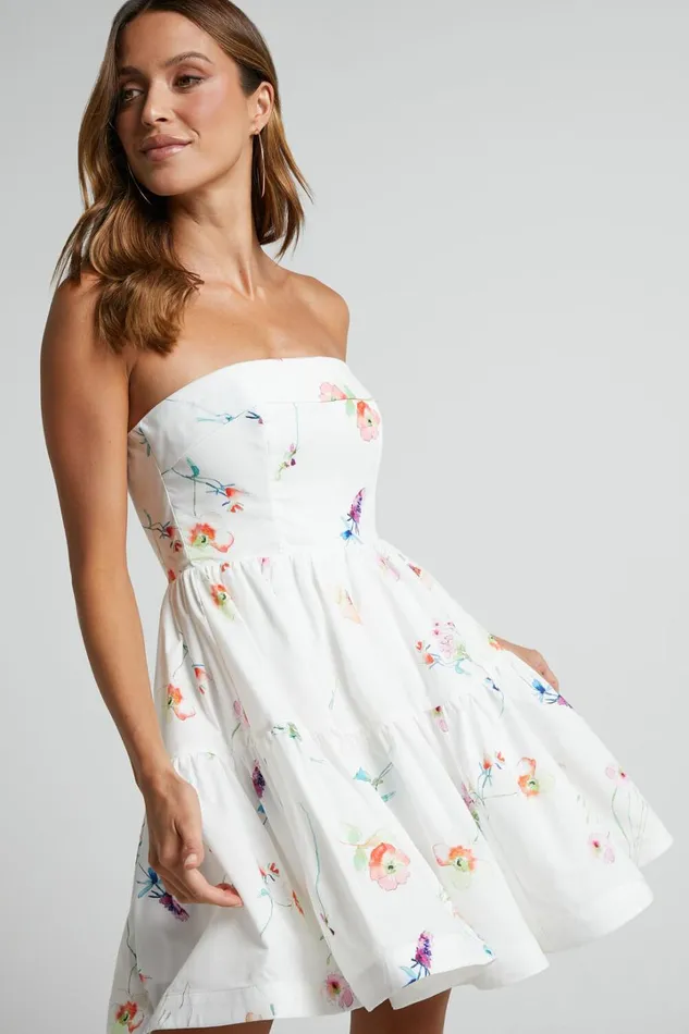 Shineey Mini Dress 8211 Strapless Tiered Dress In Painterly Wild Flower Women Showpo Dresses