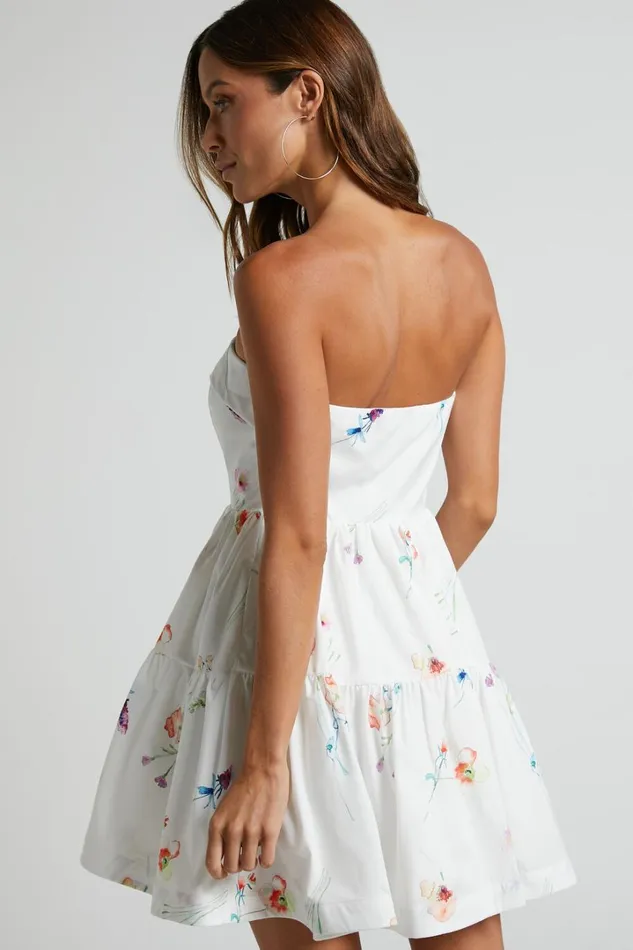 Shineey Mini Dress 8211 Strapless Tiered Dress In Painterly Wild Flower Women Showpo Dresses