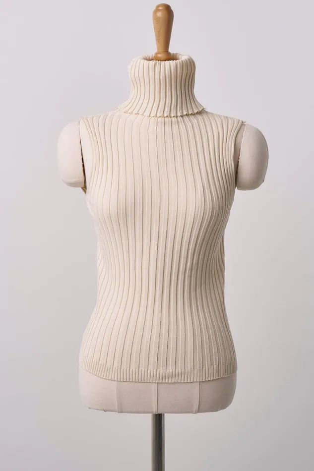 Storets Lucy Ribbed Sleeveless Top Women Sweaters and Knitwears Storets Lucy Ribbed Sleeveless Top Women Sweaters and Knitwears