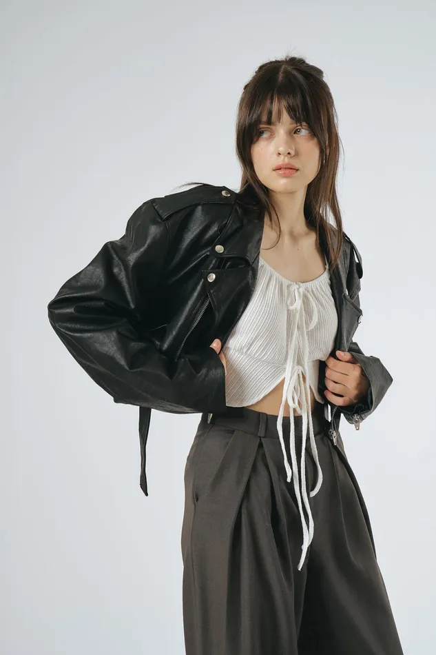 Storets Pam Puff Sleeved Cropped Top Women Shirts and Blouses Storets Pam Puff Sleeved Cropped Top Women Shirts and Blouses