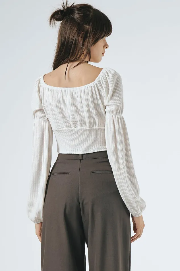 Storets Pam Puff Sleeved Cropped Top Women Shirts and Blouses Storets Pam Puff Sleeved Cropped Top Women Shirts and Blouses