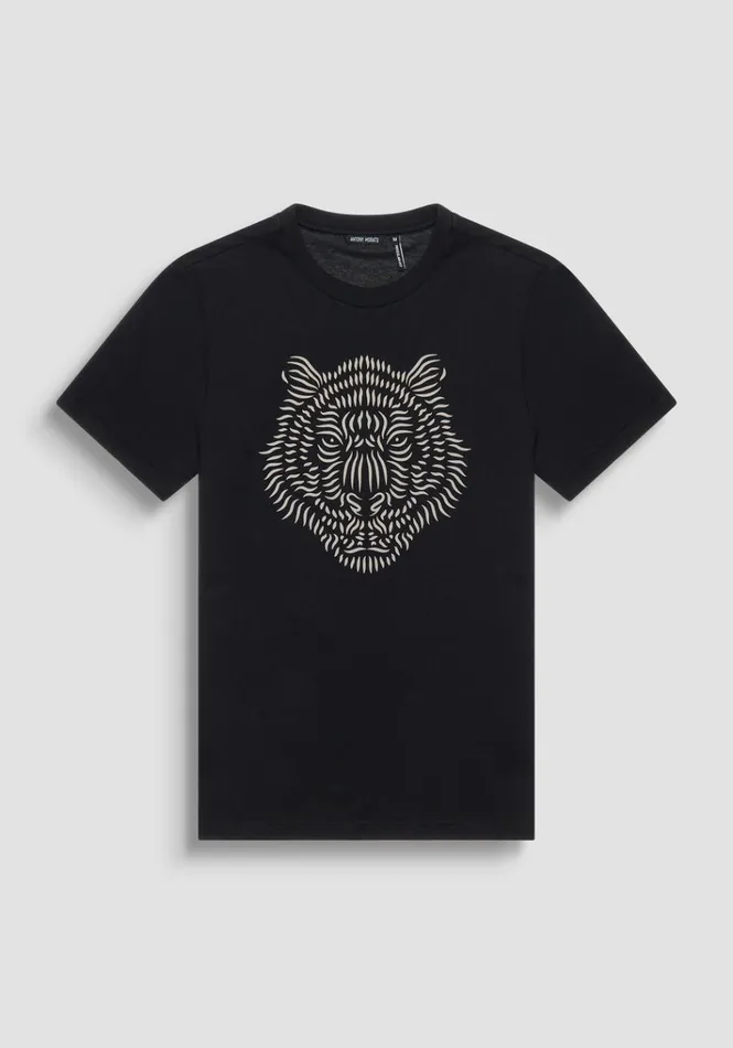 TShirts And Polo Men Antony Morato Regular Fit TShirt In Cotton Jersey With Rubberised Tiger Print Black TShirts And Polo Men Antony Morato Regular Fit TShirt In Cotton Jersey With Rubberised Tiger Print Black
