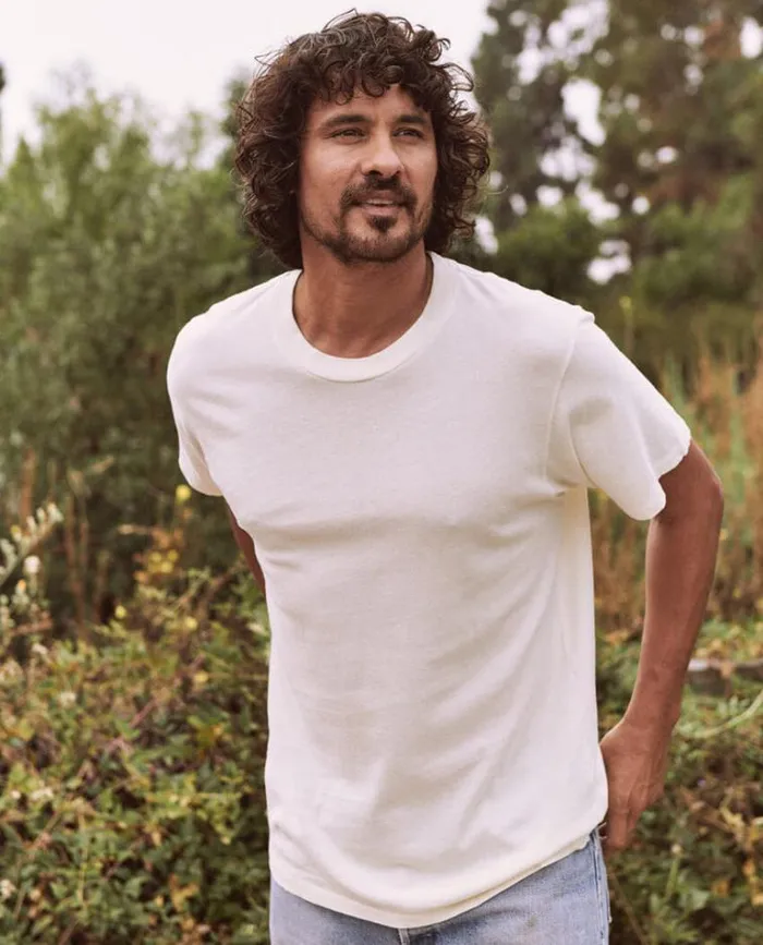 Tshirts Men039s The Great The Men039s Slim Tee Washed White