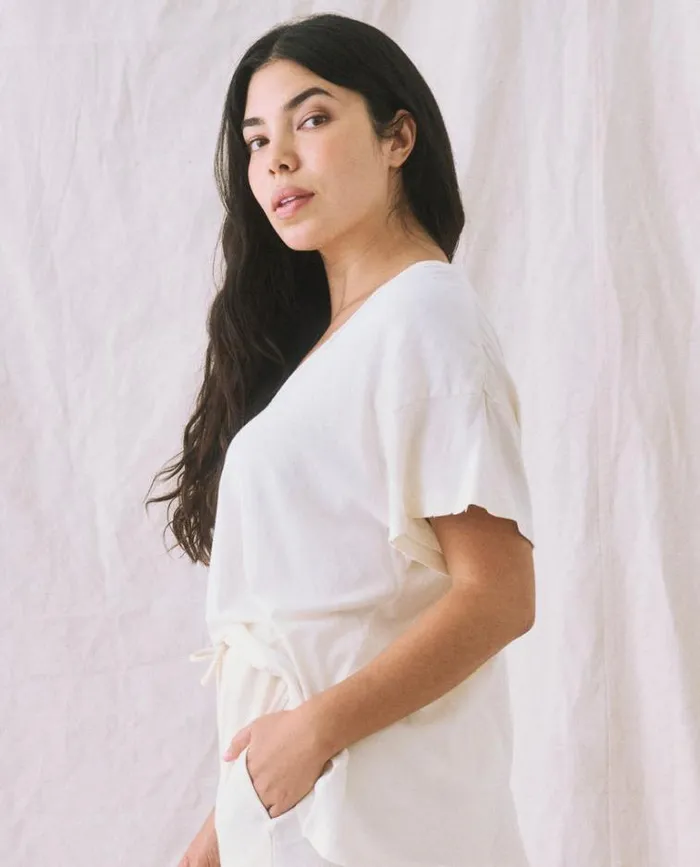 Tshirts Women039s The Great The UNeck Tee Washed White