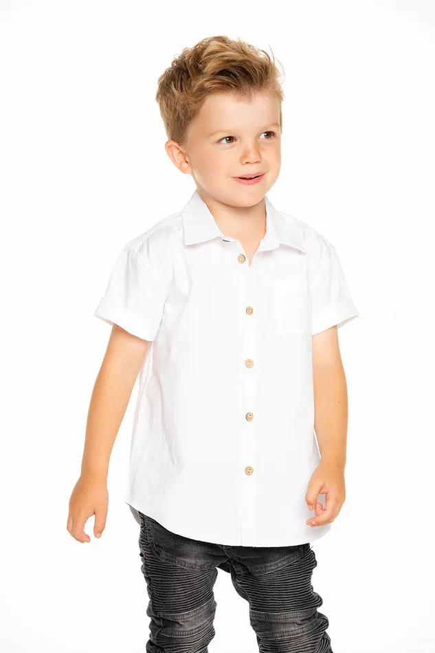 Tops Chaser Brand Boys Cotton Poplin Short Sleeve Button Down Shirt in White