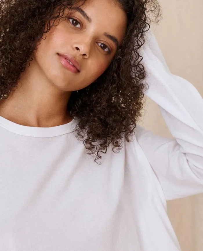 Tops Women039s The Great The Long Sleeve Crop Tee True White