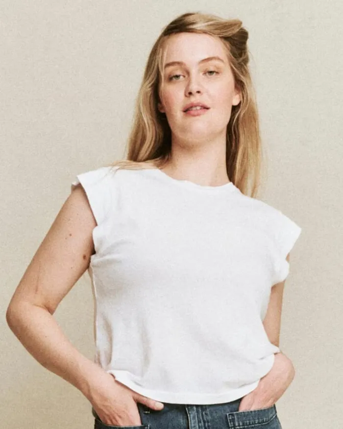 Tops Women039s The Great The Peak Shoulder Tee True White
