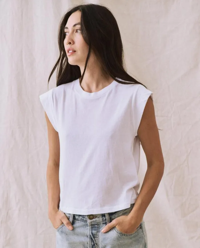 Tops Women039s The Great The Peak Shoulder Tee True White
