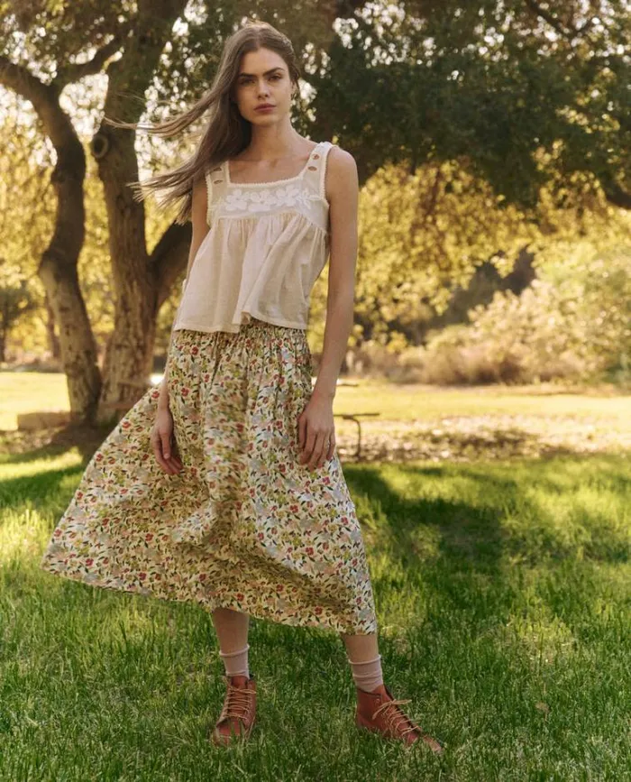 Tops Women039s The Great The Whimsy Top Cream And Peach