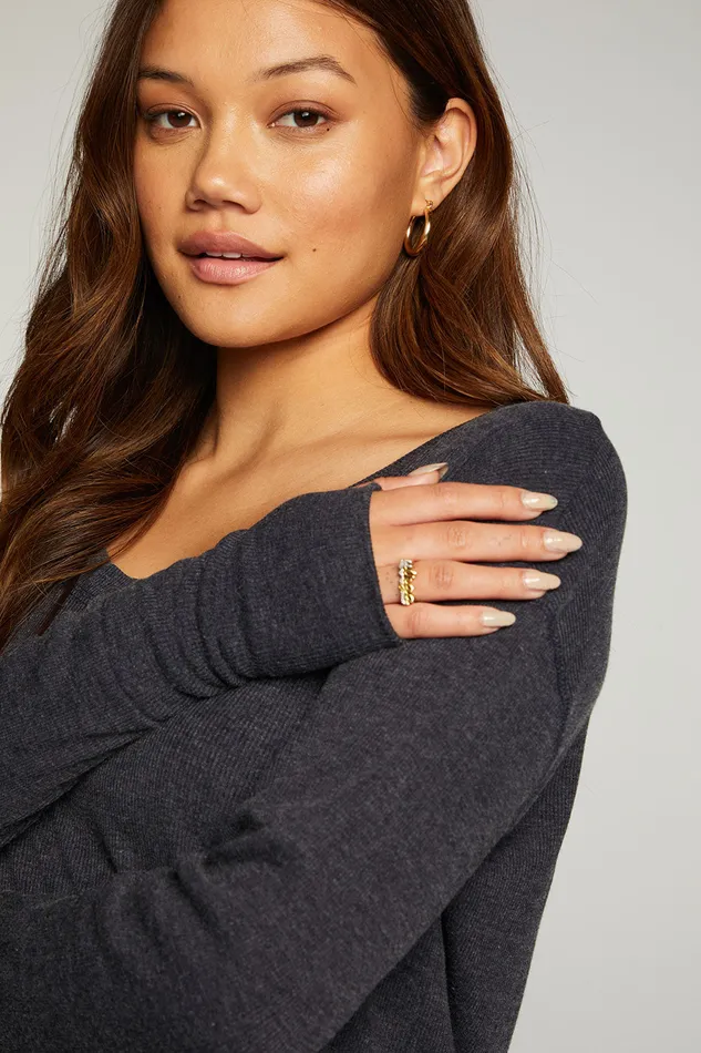 Triblend Rib Long Sleeve Scoop Neck Shirttail Tee With Thumbhole Womens Loungewear Chaser Brand