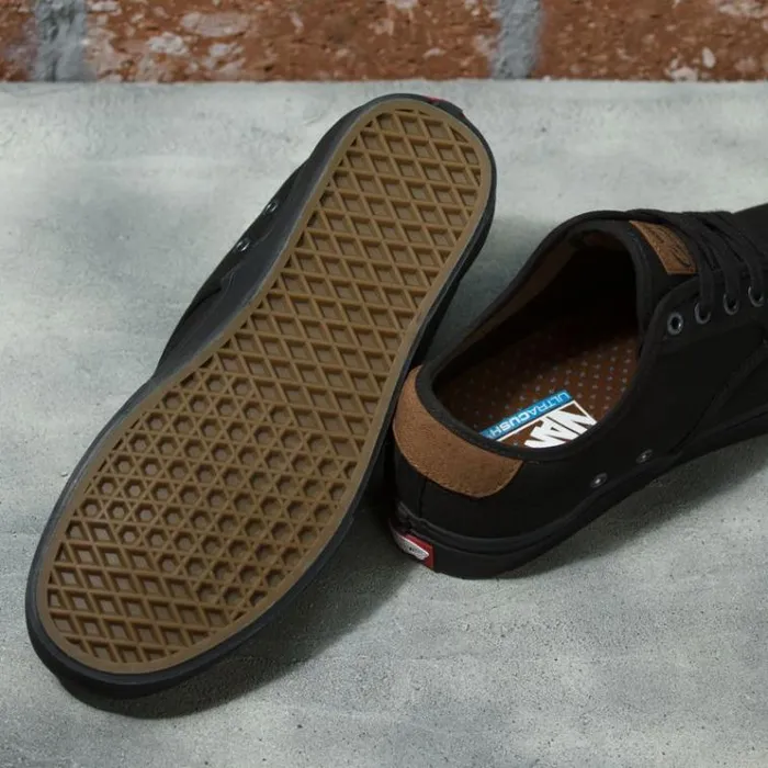 Vans Chima Ferguson Pro Oxford Black Mens Pro Skate Vans Chima Ferguson Pro Oxford Black Mens Pro Skate