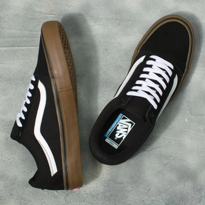 Vans Old Skool Pro BlackWhiteMedium Gum MensWomens Pro Skate Vans Old Skool Pro BlackWhiteMedium Gum MensWomens Pro Skate