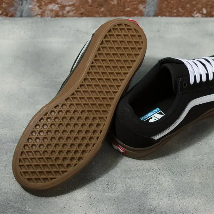 Vans Old Skool Pro BlackWhiteMedium Gum MensWomens Pro Skate Vans Old Skool Pro BlackWhiteMedium Gum MensWomens Pro Skate