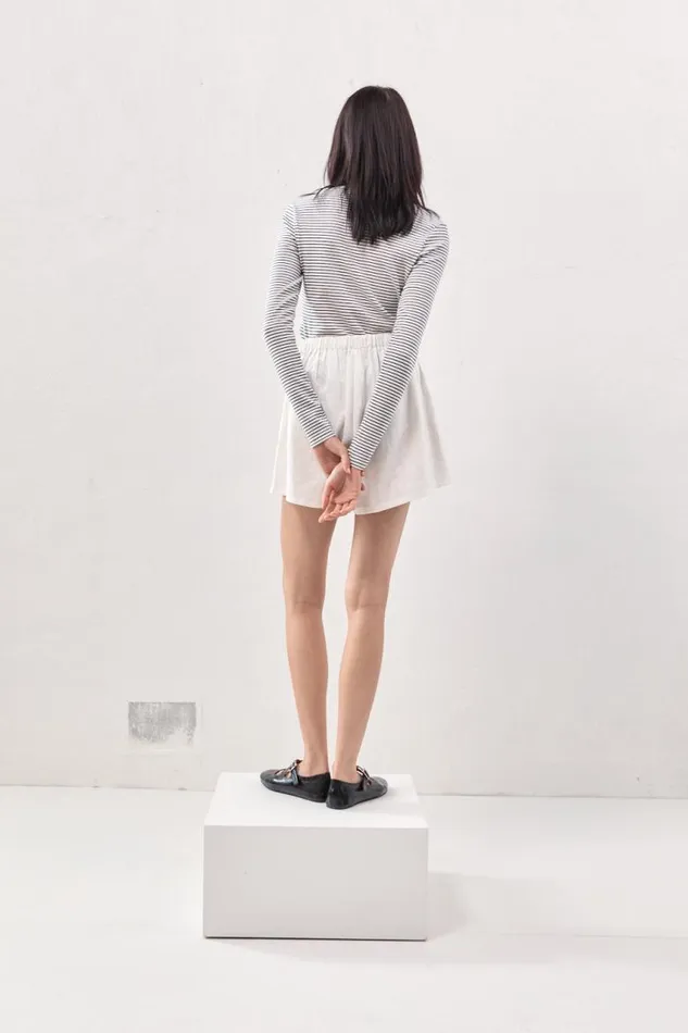 VRG GRL Jardin Linen Mini Skort White Women Skorts