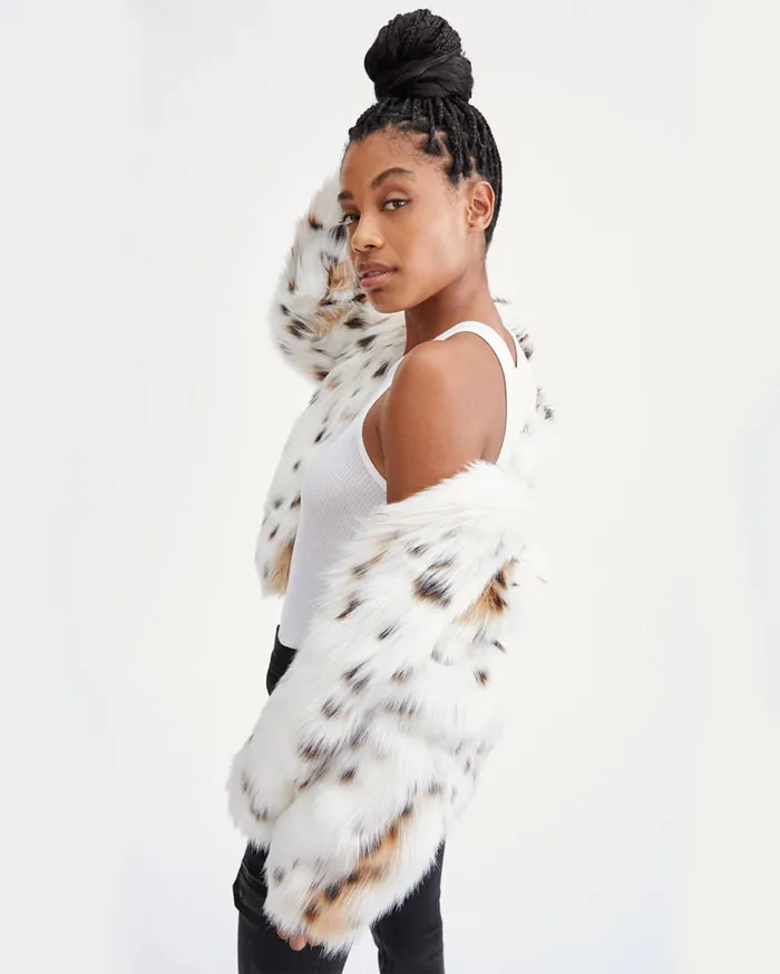 Women 7 For All Mankind Jackets 038 Coats Short Fur Coat In Snow Leopard